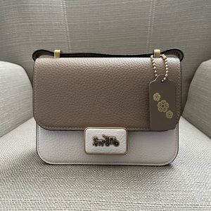 Coach Alie Shoulder Bag 18 In Colorblock brass/taupe multi new